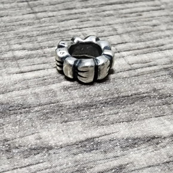 Pandora Retired Small Bow Ribbon Spacer Bead Charm - Picture 4 of 9